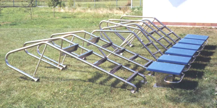 Drabinka Basenowa Public 7