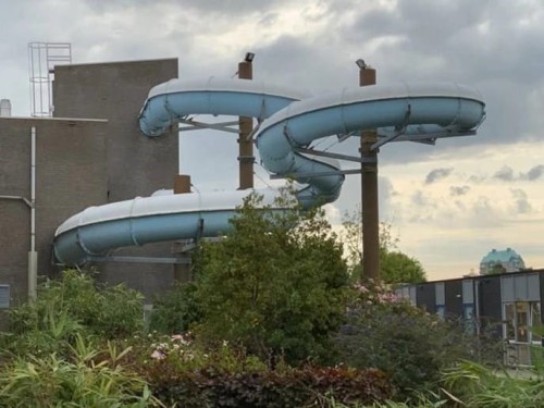 Zjeżdzalnia Dla Pływalni Publicznej 1