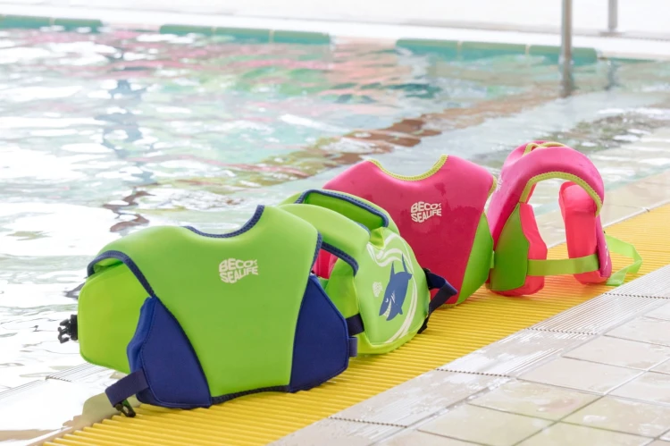 Kamizelka Asekuracyjna Na Basen Dla Dzieci Beco 10
