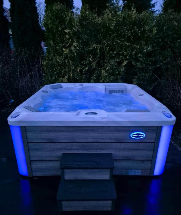 Wanna Z Hydromasażem Tebas LuxSpa Wifi 8