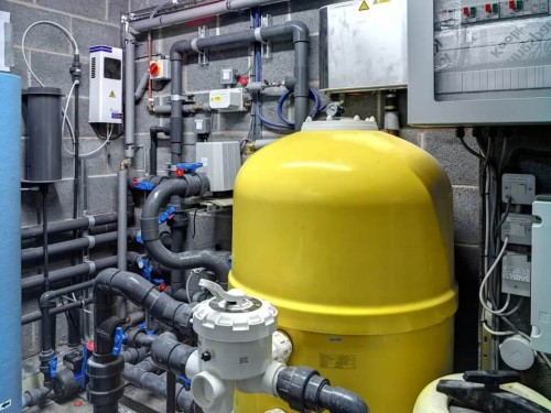 Budowa Basenu Samodzielnie - Etap 3 Filtracja Chemia Grzanie Filtrownia.jpg