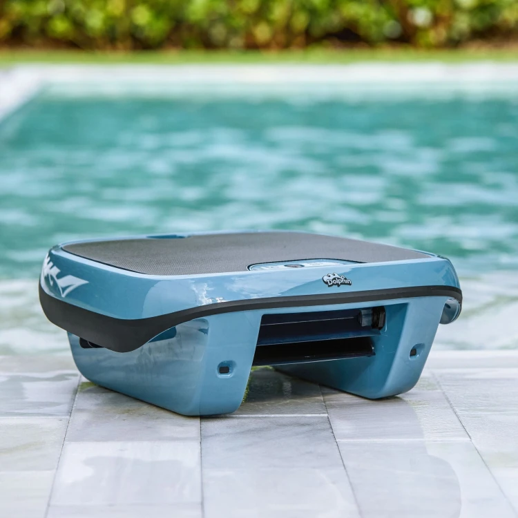 Odkurzacz Powierzchniowy Dolphin Skimmi 300 Wifi Solar (5).jpg