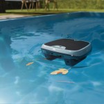 Odkurzacz Powierzchniowy Dolphin Skimmi 300 Wifi Solar (10).jpg