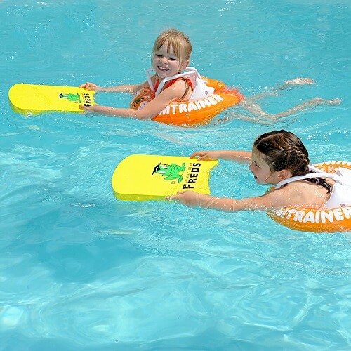 Nadmuchiwane Koło Do Pływania Freds Swimtrainer Classic 15-30 kg (2).jpg