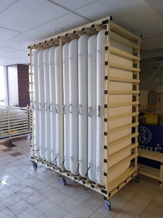 Wózek Na Maty I Materace Basenowe 10