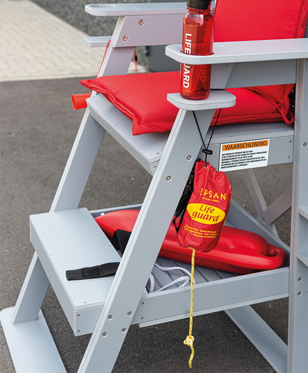 Krzesło Ratownika Z Tworzywa 2