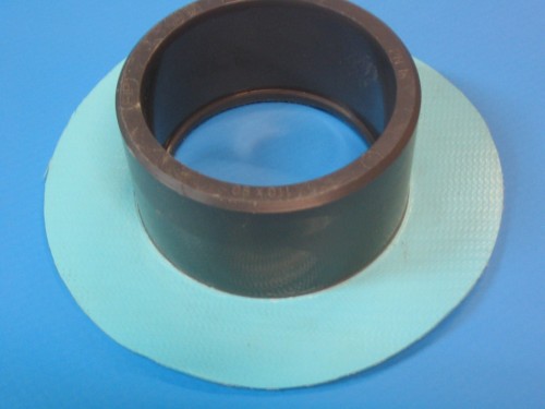 Odpływ Z Pvc Do Basenowej Rynny Przelewowej 2